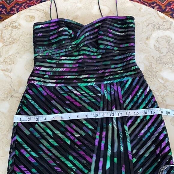 Cache Sexy Bandage Multicolour Cocktail Dress - Picture 12 of 13